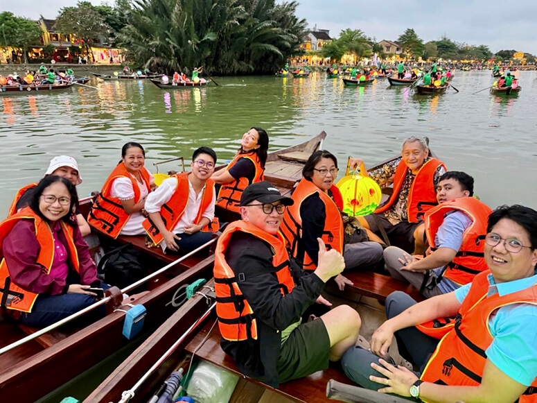 Philippine journalists explain Vietnam’s tourism boom after central Vietnam trip